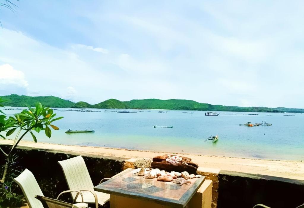 Bruce'S Hideout Hotel Bumbang Ngoại thất bức ảnh
