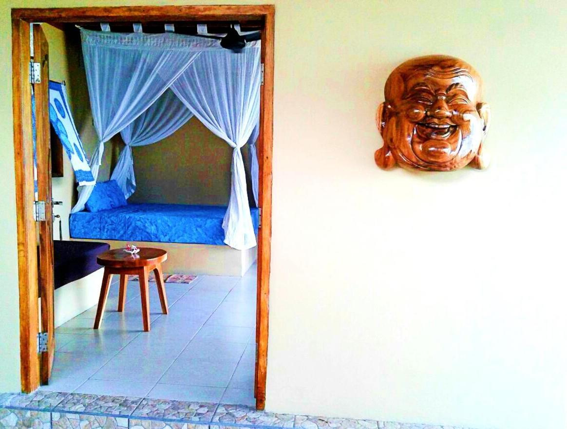 Bruce'S Hideout Hotel Bumbang Ngoại thất bức ảnh