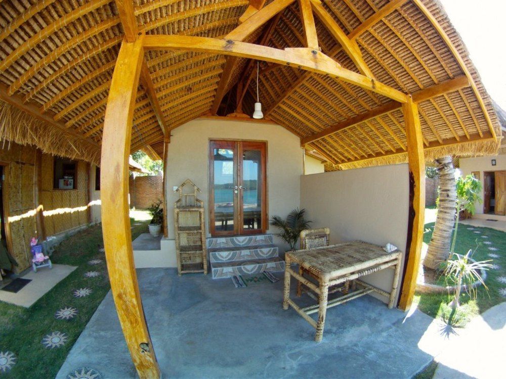 Bruce'S Hideout Hotel Bumbang Ngoại thất bức ảnh