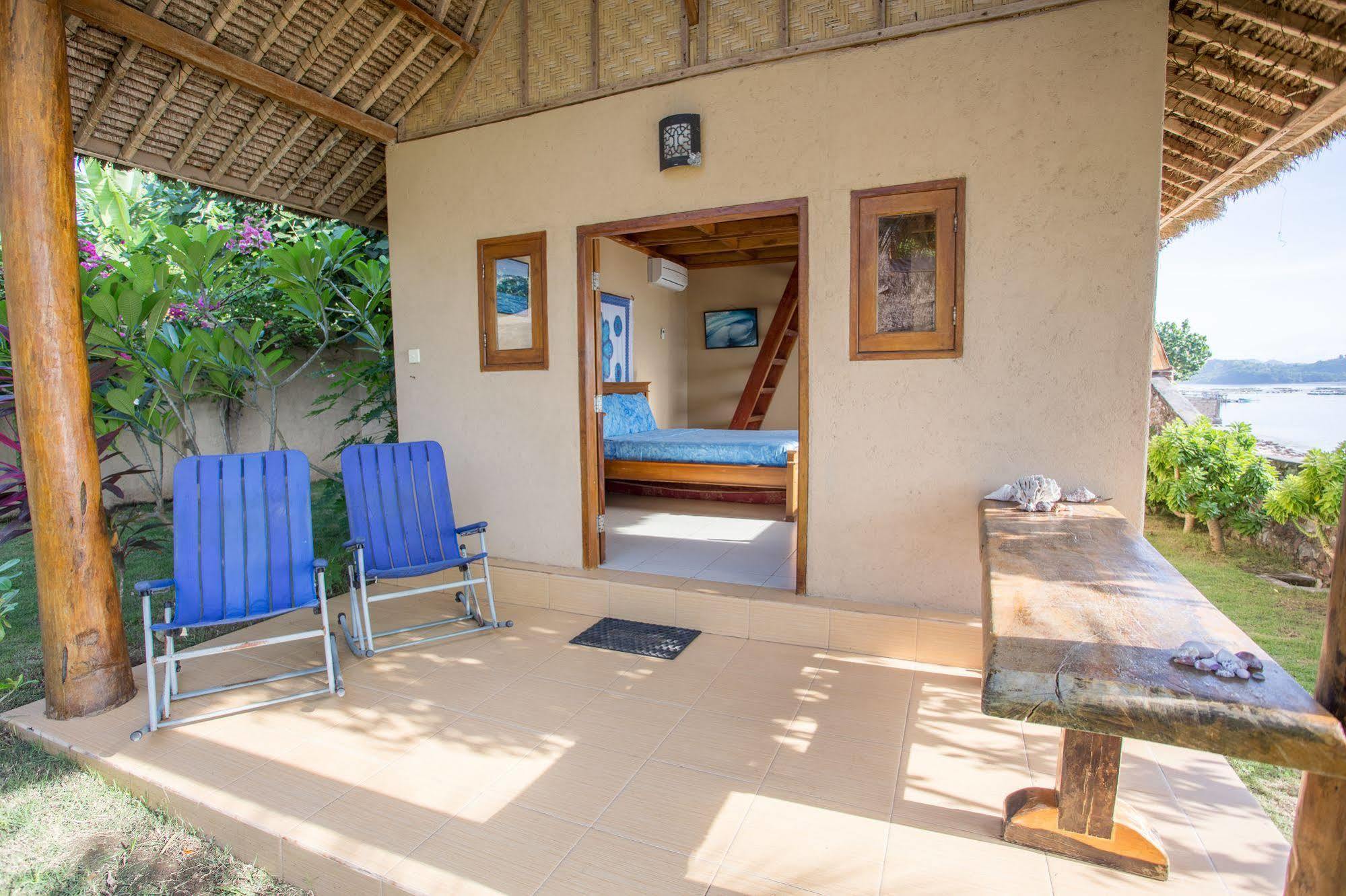 Bruce'S Hideout Hotel Bumbang Ngoại thất bức ảnh