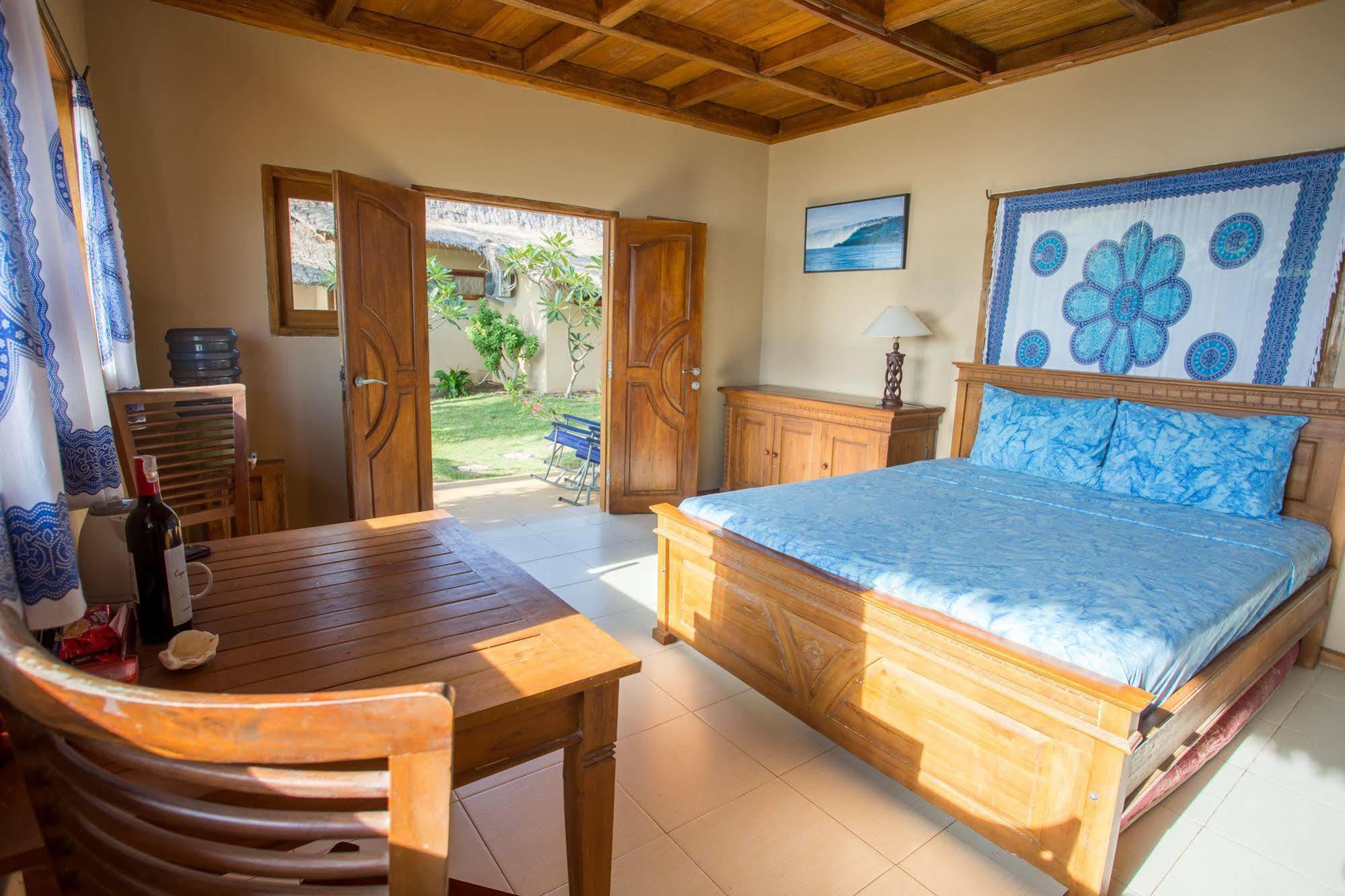 Bruce'S Hideout Hotel Bumbang Ngoại thất bức ảnh